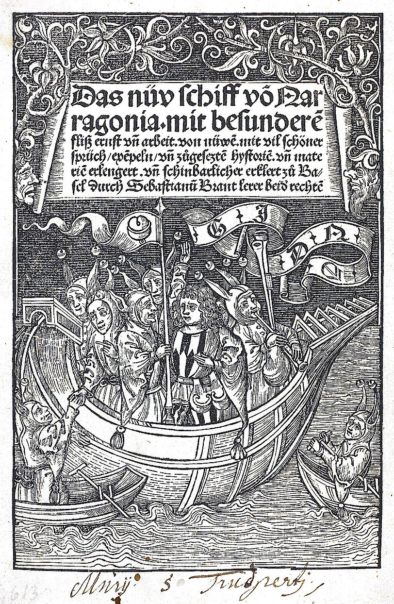 Titelblatt mit Narrenschiff. (Aus: Brant, Sebastian: Das nüv Schiff von Narragonia. Straßburg, 1495. (UB Freiburg, Ink. E 4679))