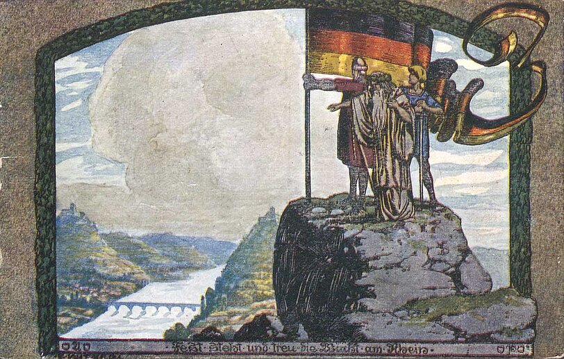 Auf einem Felsen hoch über einem Fluss stehen drei Heldenfiguren mit schwarz-rot-goldener Flagge und schauen auf eine Brücke. Darunter der Text: Fest steht und treu die Wacht am Rhein.