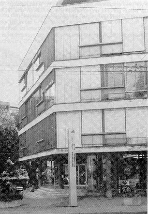 Öffentliche Bibliothek der Universität Basel, Haupteingang